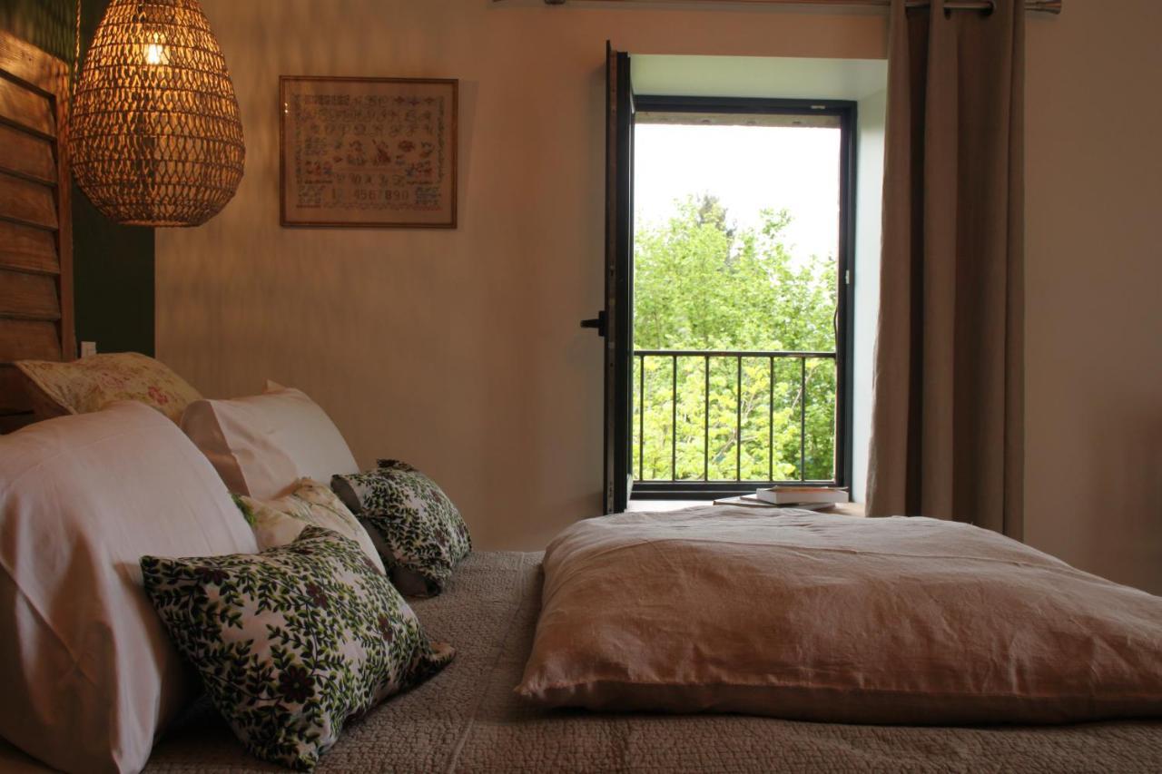 La Demeure Des Maitres Bed & Breakfast Chirols Ngoại thất bức ảnh