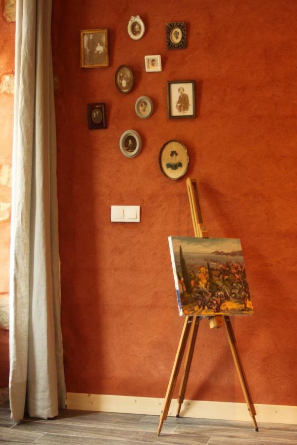 La Demeure Des Maitres Bed & Breakfast Chirols Ngoại thất bức ảnh